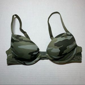 32A La Senza camo print Remix bra